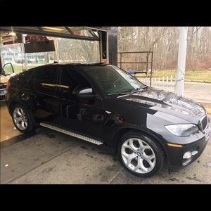 Meet your Posher, Wes